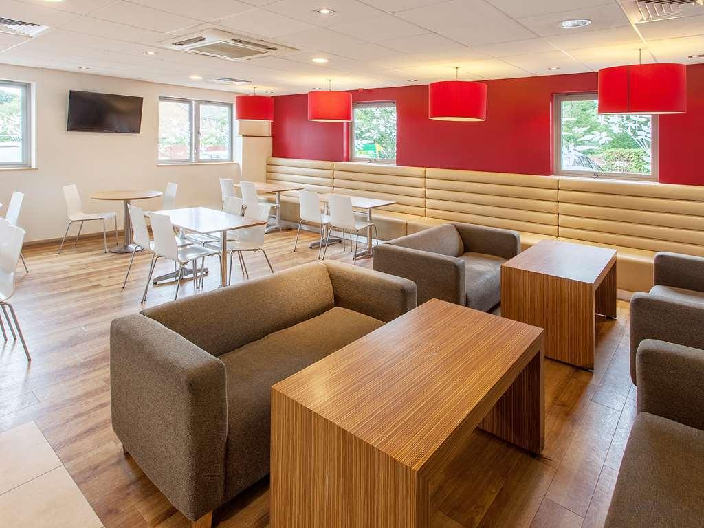 Travelodge Bracknell Central Restaurace fotografie
