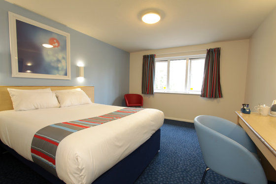 Travelodge Bracknell Central Pokoj fotografie
