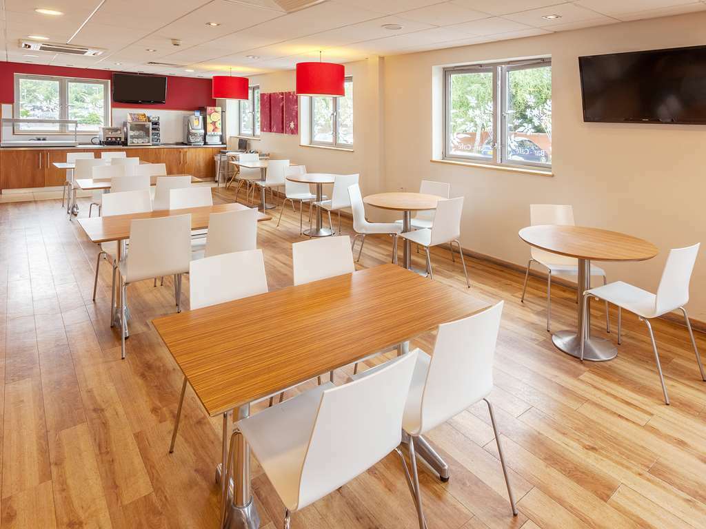 Travelodge Bracknell Central Restaurace fotografie