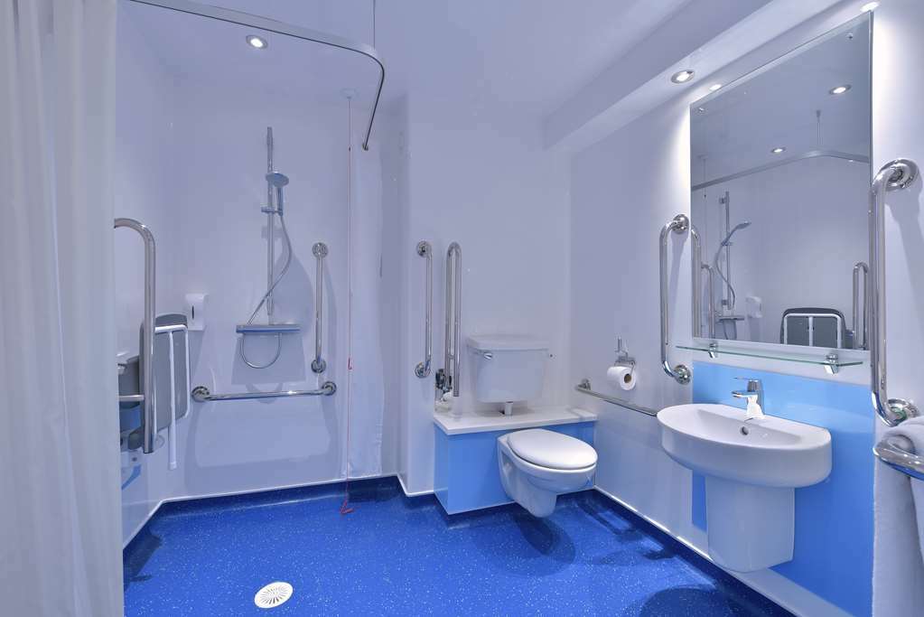 Travelodge Bracknell Central Pokoj fotografie
